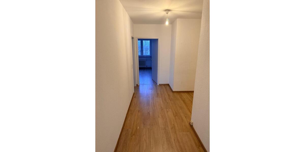 Etagenwohnung Velbert Velbert-Mitte - 2 Zimmer, 61 m&sup2;, 515&euro; | Angebot:25844821