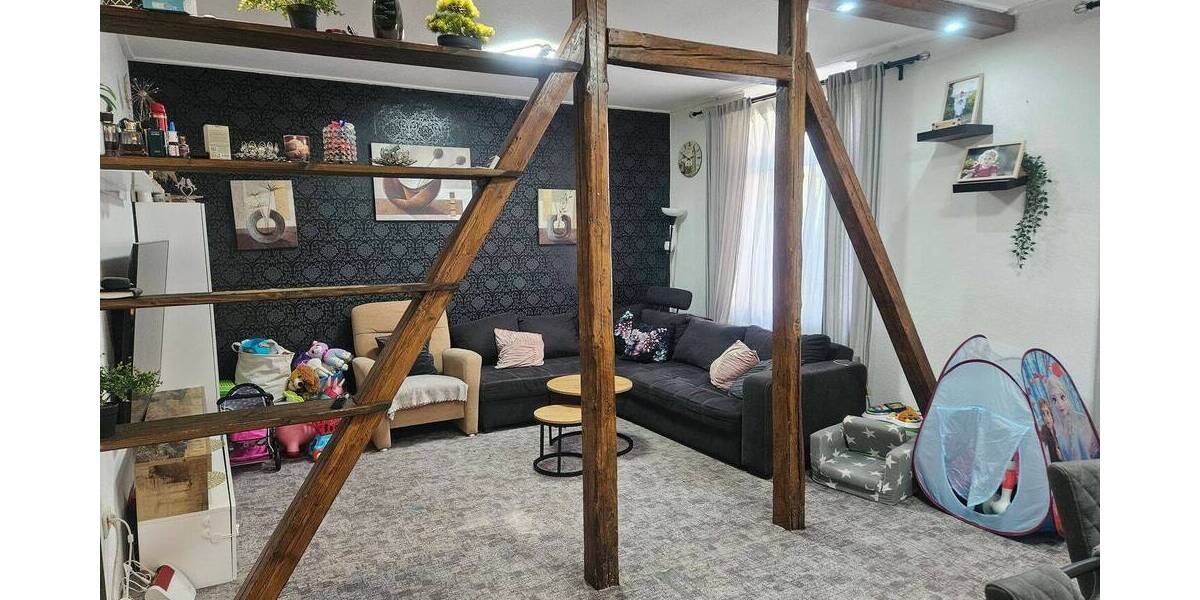 *Mehrfamilienhaus mit 4 Eigentumswohnungen und Garten im Hinterhof * 1 zimmer