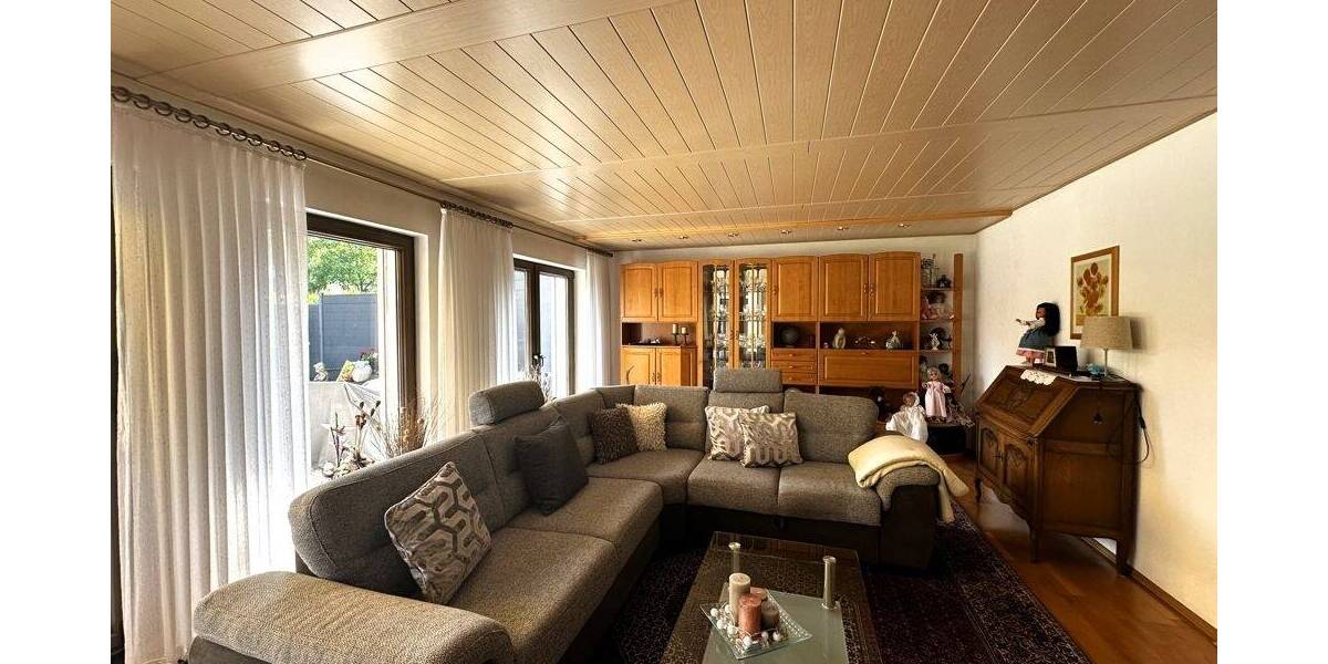 Doppelhaushälfte Essen Karnap - 6 Zimmer, 197 m&sup2;, 450.000&euro; | Angebot:24056728