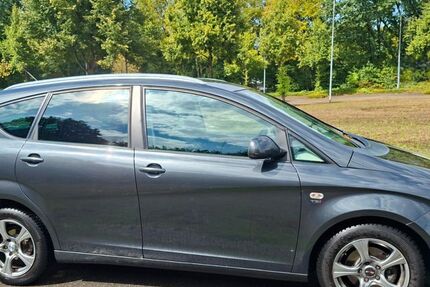 Seat Altea 177.500 km 2.780 &euro; Gelsenkirchen 45896