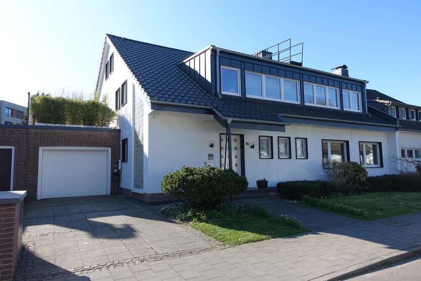 Wohnung zum Mieten in Düsseldorf 2.500 € 185 m²