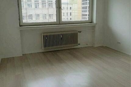 Helle 1,5-Zimmer Wohnung in Hofkamp 24, Wuppertal-Elberfeld! zimmer