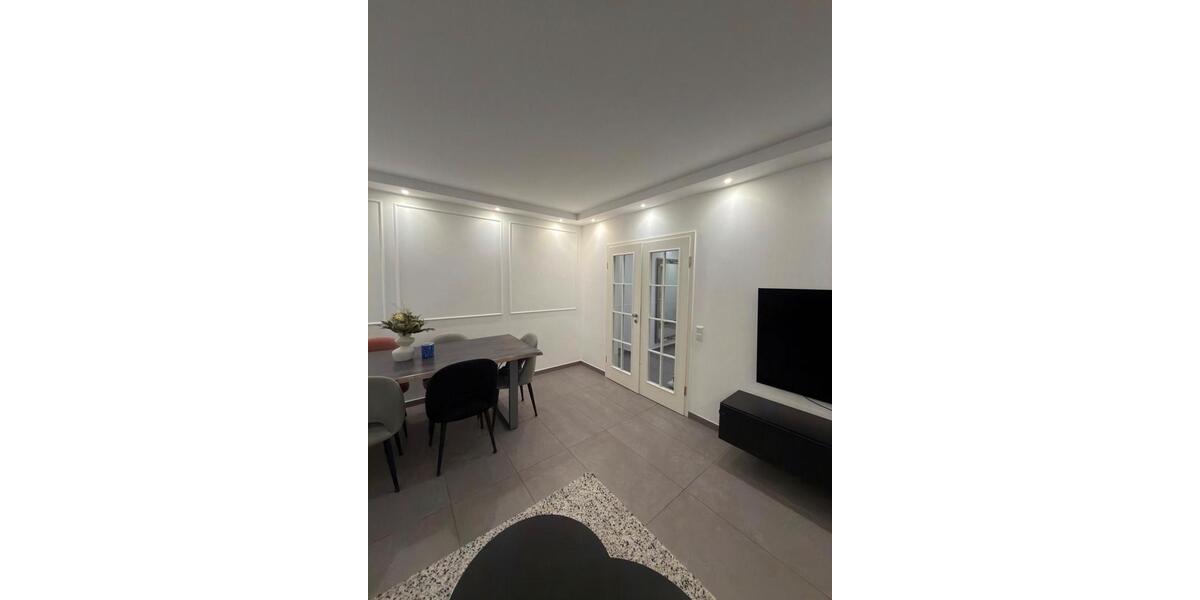 Etagenwohnung Duisburg Mittelmeiderich - 4.5 Zimmer, 87 m&sup2;, 240.000&euro; | Angebot:26502484