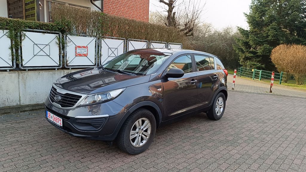 Kia Sportage 207.000 km 5.890 &euro; Oberhausen 46145
