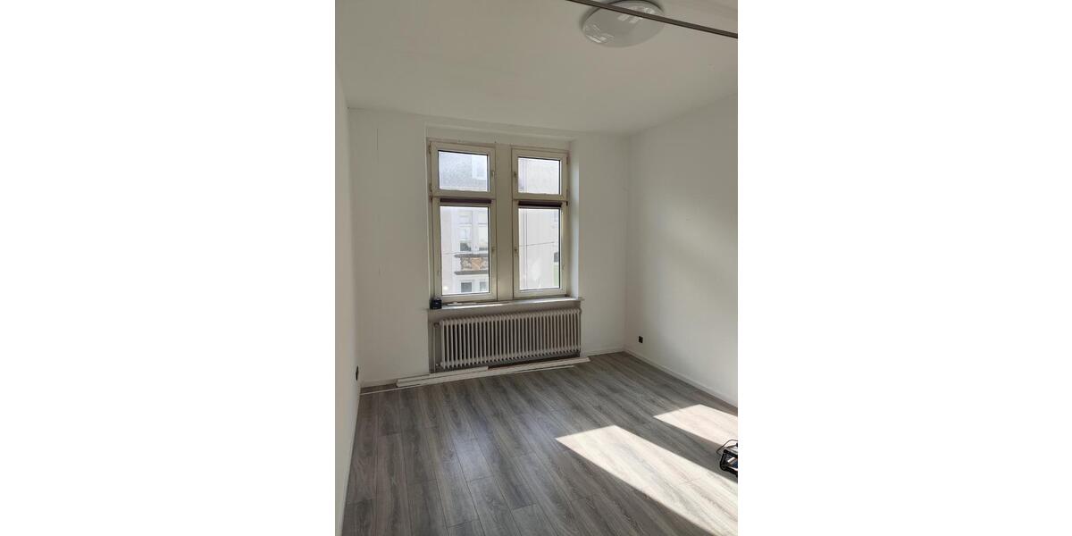 Etagenwohnung Wuppertal Sedansberg - 2 Zimmer, 65 m&sup2;, 462&euro; | Angebot:26349011