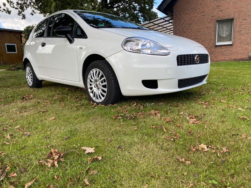 Fiat Punto 227.280 km 1.799 € Bottrop 46244
