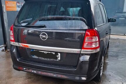 Opel Zafira 269.000 km 3.199 &euro; Duisburg 47198