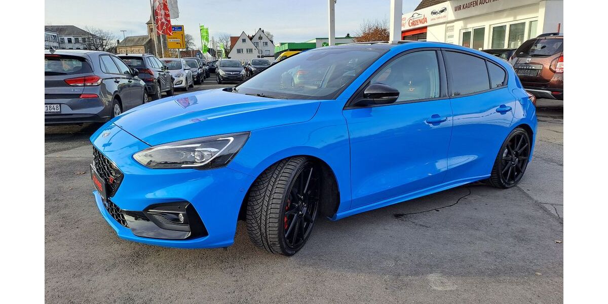 Ford Focus 58.100 km 27.700 &euro; Sprockhövel 45549