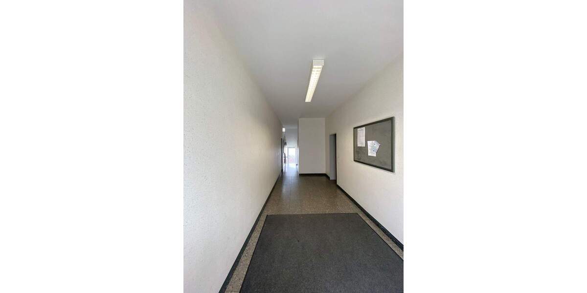 Gewerbeobjekt Bottrop Stadtmitte - 3 Zimmer, 70 m&sup2;, 490&euro; | Angebot:25879077