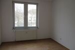 Provisionsfrei* Geräumige 4-Zi.-Wohnung m. Stellpl., Altendorfer Straße, 1.OG - Etagenwohnung Essen Altendorf | Angebot:26991510