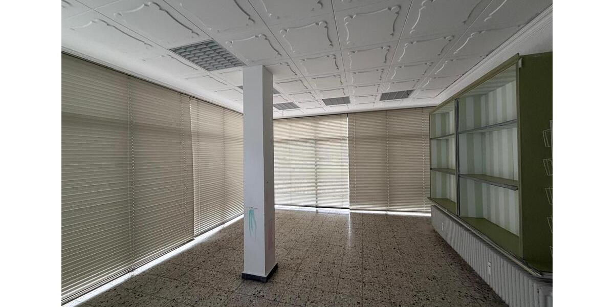 Sehr helles Büro zimmer