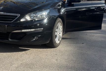 Peugeot 308 221.000 km 6.400 &euro; Wuppertal 42399