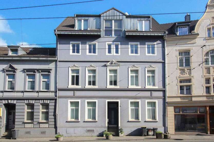 Haus zum Kaufen in Düsseldorf 1.495.000 € 544.52 m²