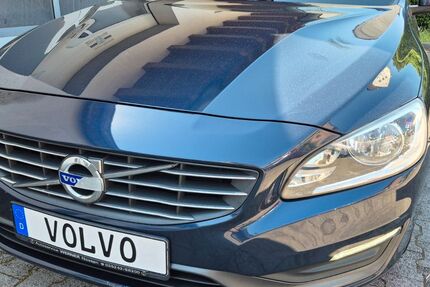 Volvo V60 148.000 km 10.990 &euro; Sprockhövel 45549