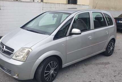 Opel Meriva 186.000 km 2.222 &euro; Oberhausen 46049