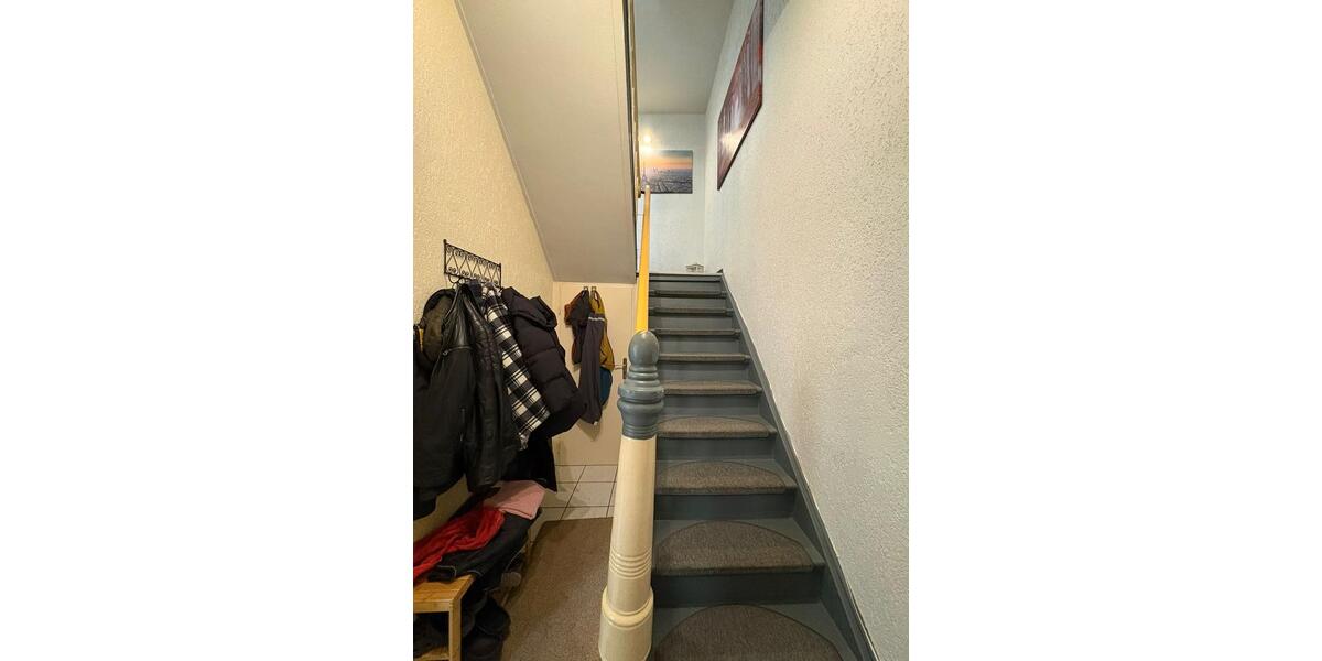 Einfamilienhaus Gelsenkirchen Gelsenkirchen-Mitte - 5 Zimmer, 132 m&sup2;, 950&euro; | Angebot:25646876