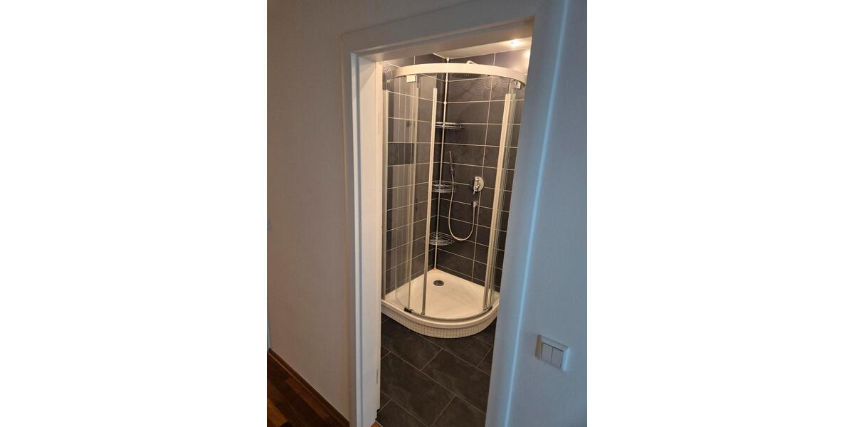 Etagenwohnung Wuppertal Eckbusch - 3 Zimmer, 96 m&sup2;, 252.000&euro; | Angebot:25636924