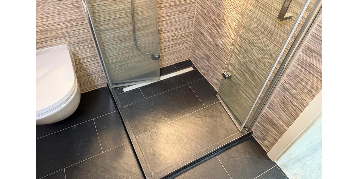 Mehrfamilienhaus Kapitalanlage teilsaniert teilvermietet zimmer