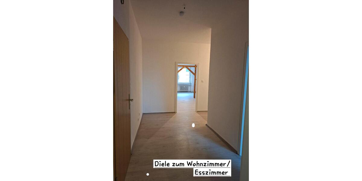 Etagenwohnung Recklinghausen Berghausen - 4 Zimmer, 123 m&sup2;, 1.050&euro; | Angebot:24699350