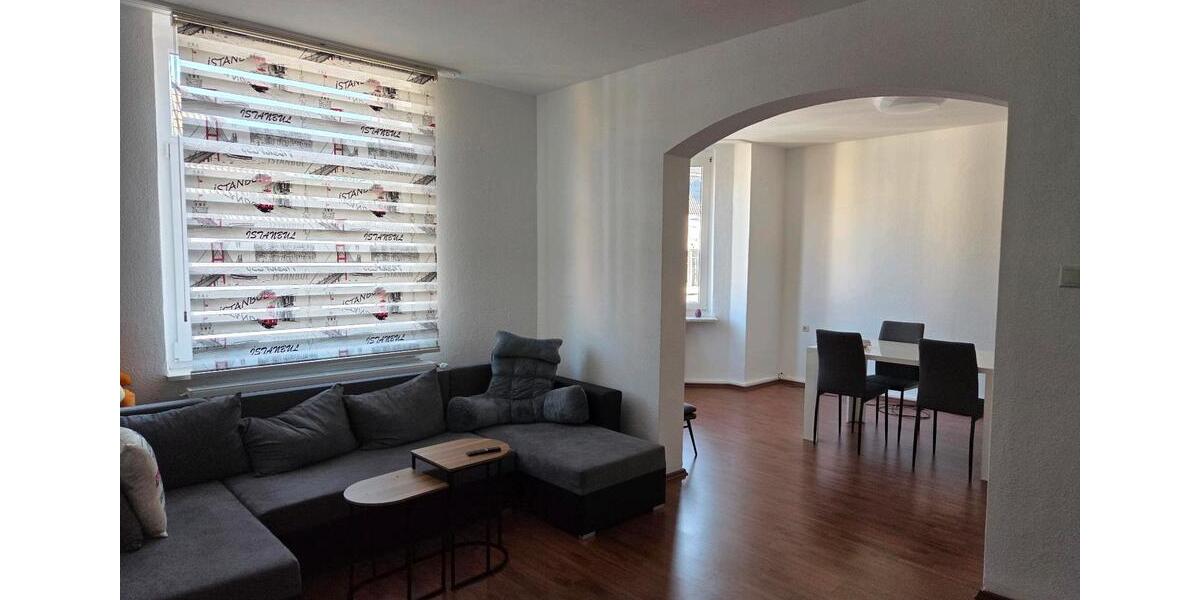 Großzügige Altbauwohnung 3.5 zimmer