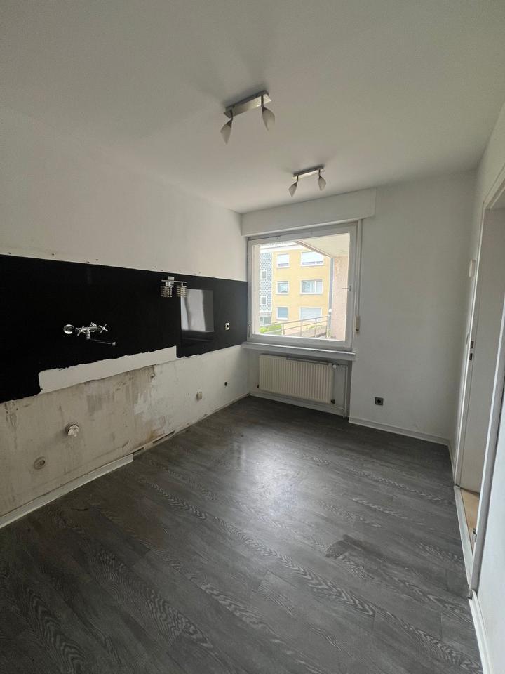 Sonnige BalkonWohnung mit 3 großzügigen Räumen in ruhiger Lage