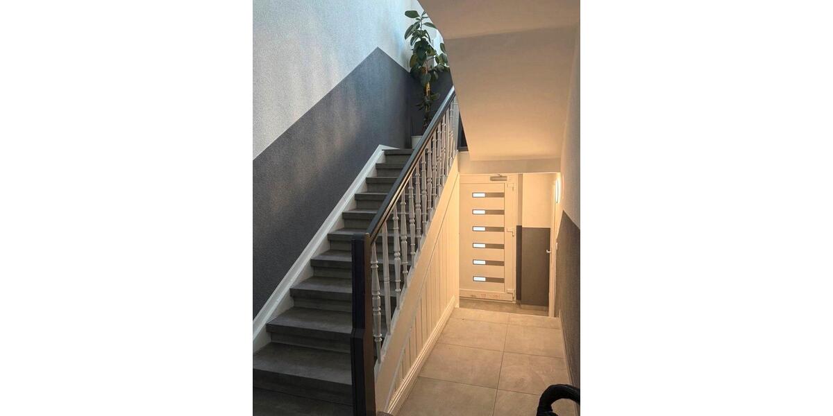 Modernisiertes Mehrfamilienhaus in Bochum-Wattenscheid 30 zimmer