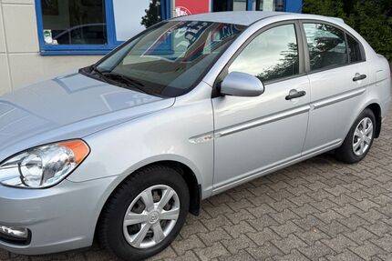 Hyundai Accent 91.085 km 2.999 &euro; Bochum 44894