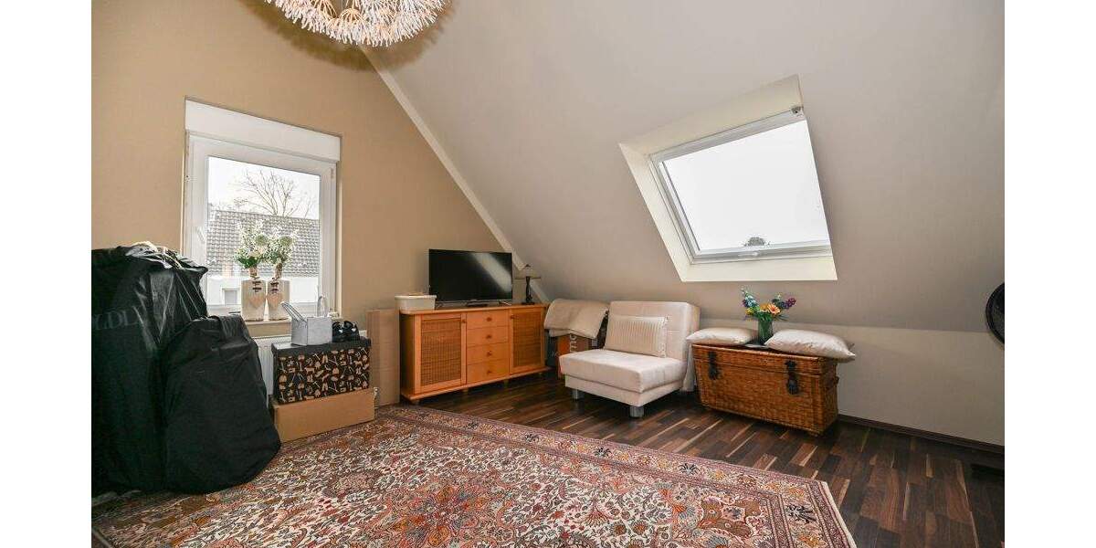 Ruhig wohnen zwischen Hattingen und Bochum - Gepflegte Doppelhaushälfte mit Kamin, Garage, Garten 3 zimmer