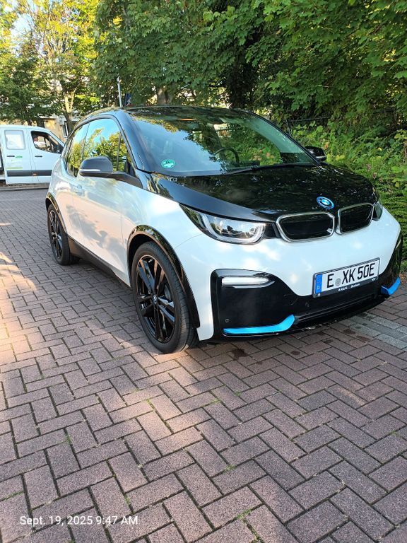 i3