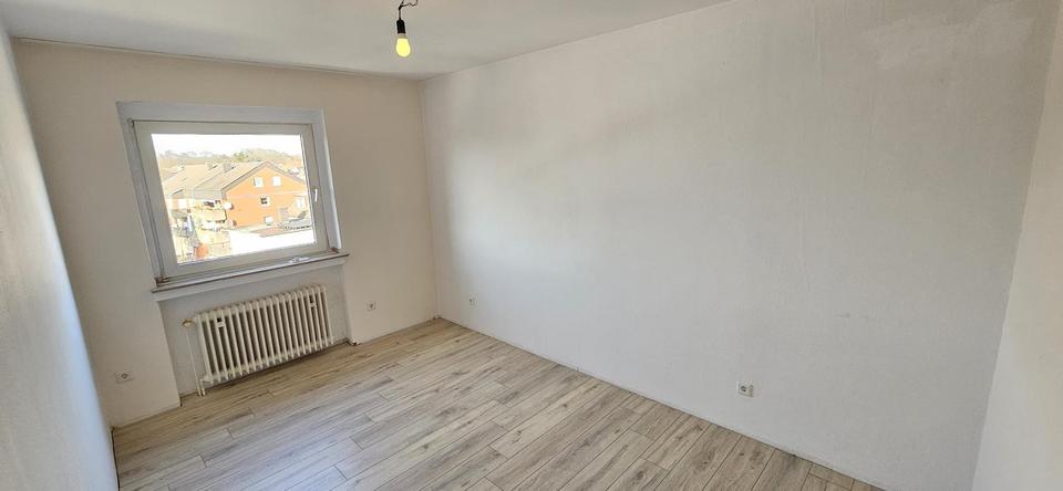 Dachgeschoßwohnung Recklinghausen Berghausen - 3 Zimmer, 82 m&sup2;, 650&euro; | Angebot:25325474