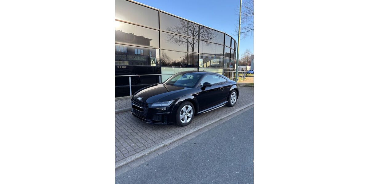 Audi TT 61.976 km 30.200 &euro; Bochum 44809