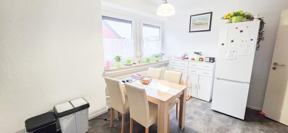 Dachgeschoßwohnung Bottrop Feldhausen - 3.5 Zimmer, 85 m&sup2;, 540&euro; | Angebot:25655187