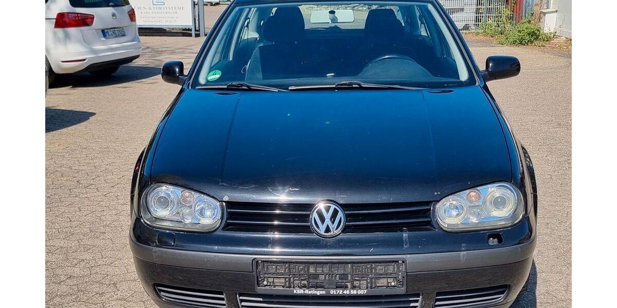 VW Golf 215.700 km 1.990 &euro; Ratingen 40880