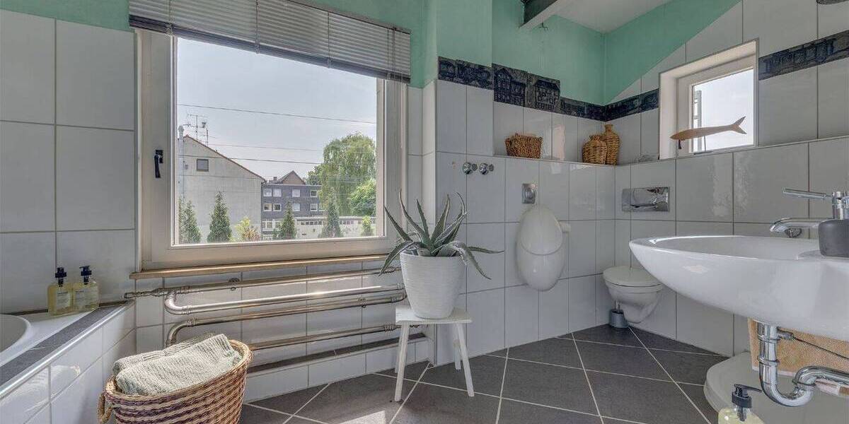 Etagenwohnung Erkrath-Hochdahl Hochdahl - 3 Zimmer, 125 m&sup2;, 295.000&euro; | Angebot:26917356