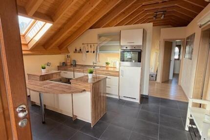 Wohnung Mülheim an der Ruhr - 2.5 Zimmer, 75 m&sup2;, 750&euro; | Angebot:25430687