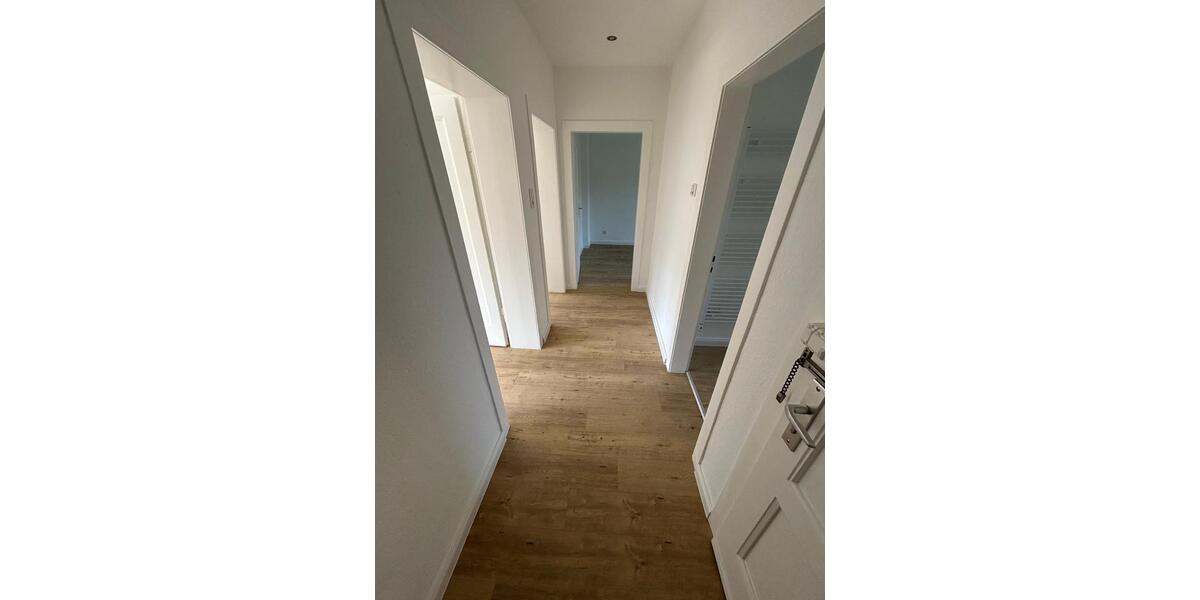 Etagenwohnung Wuppertal Sedansberg - 2 Zimmer, 61 m&sup2;, 600&euro; | Angebot:26252934