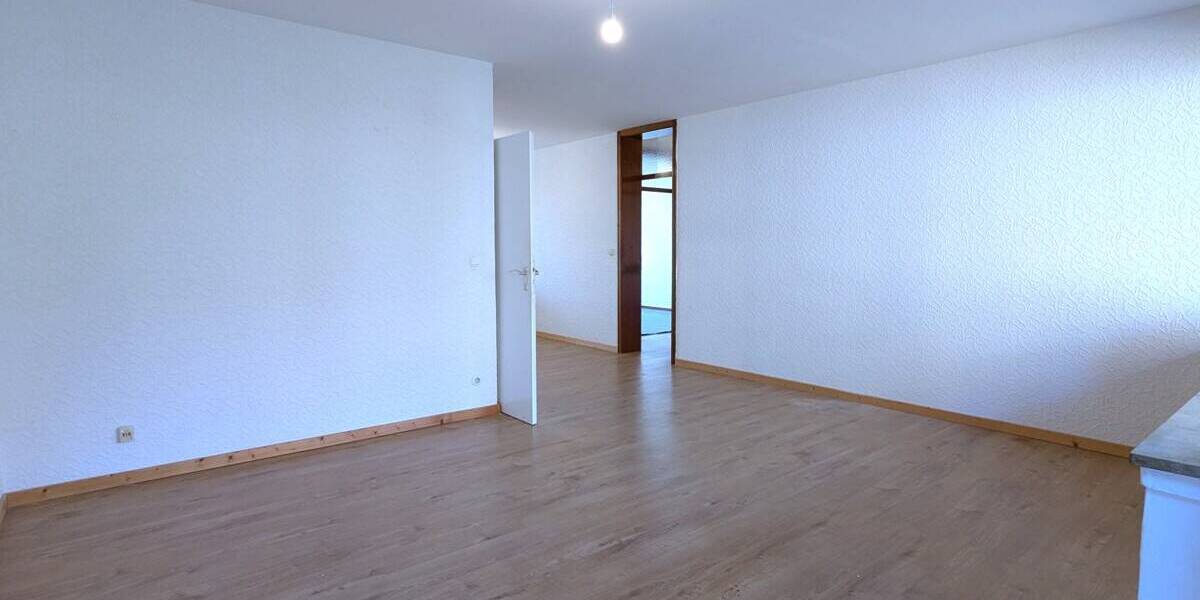 Etagenwohnung Bochum Querenburg - 3 Zimmer, 83 m&sup2;, 700&euro; | Angebot:26778888