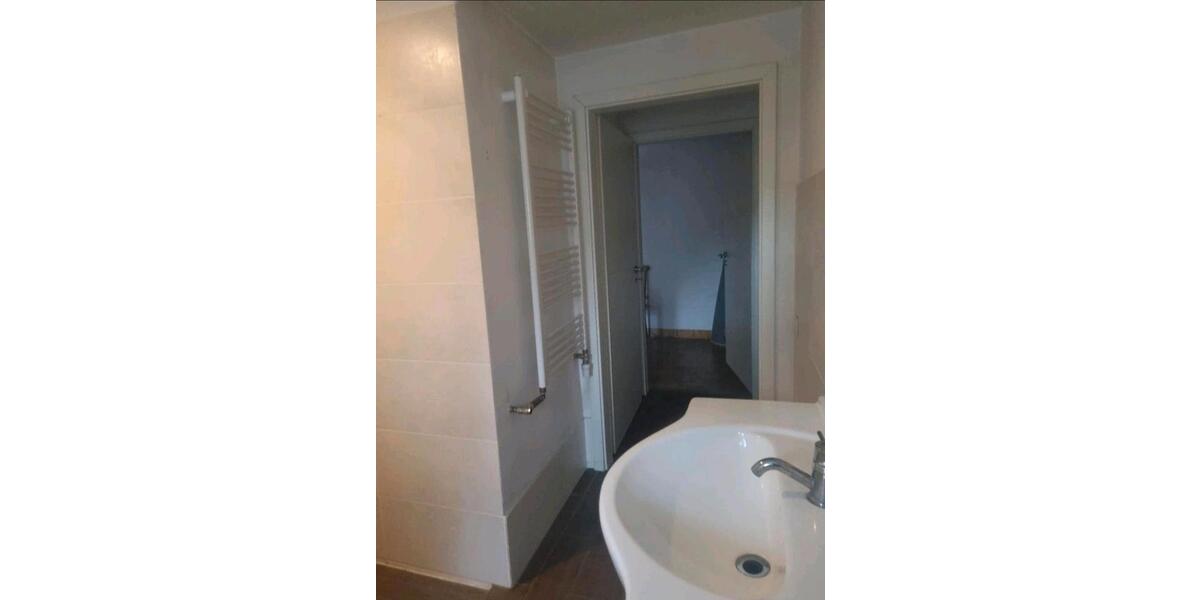 Etagenwohnung 1 zimmer