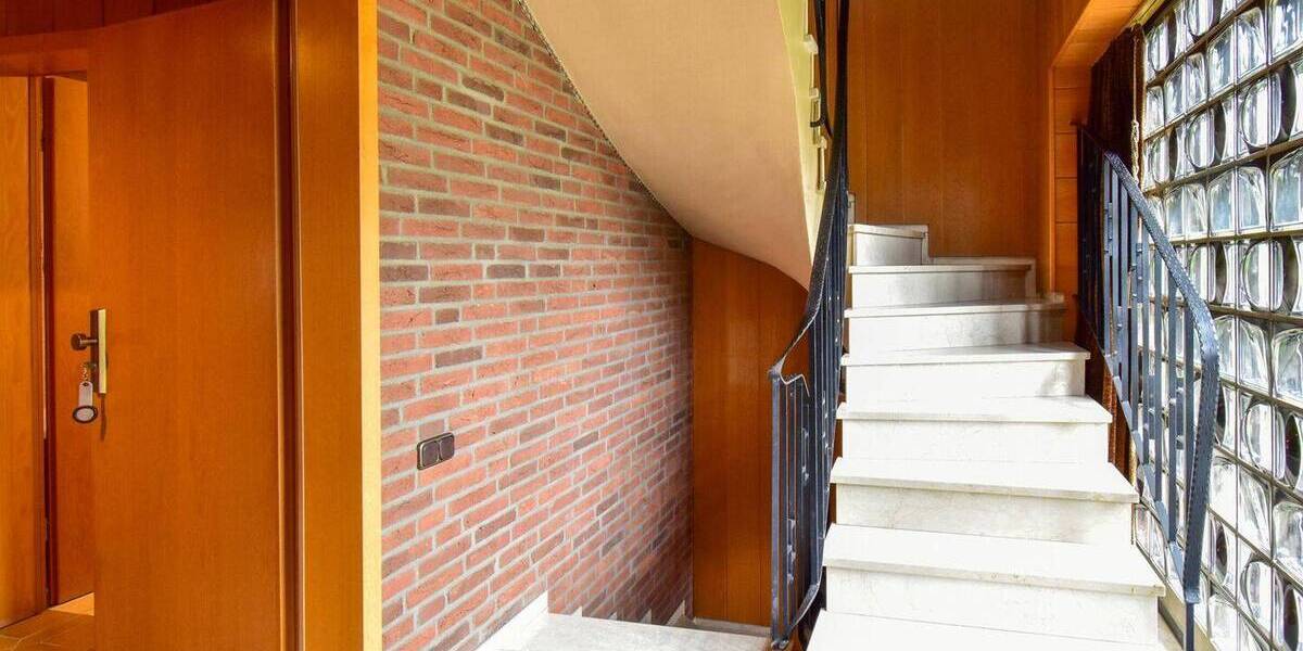 Massives, flexibel nutzbares 2-FH mit 176m² WFL & großer ausgebauter Nutzfläche + EEK D in Buchholz 6 zimmer