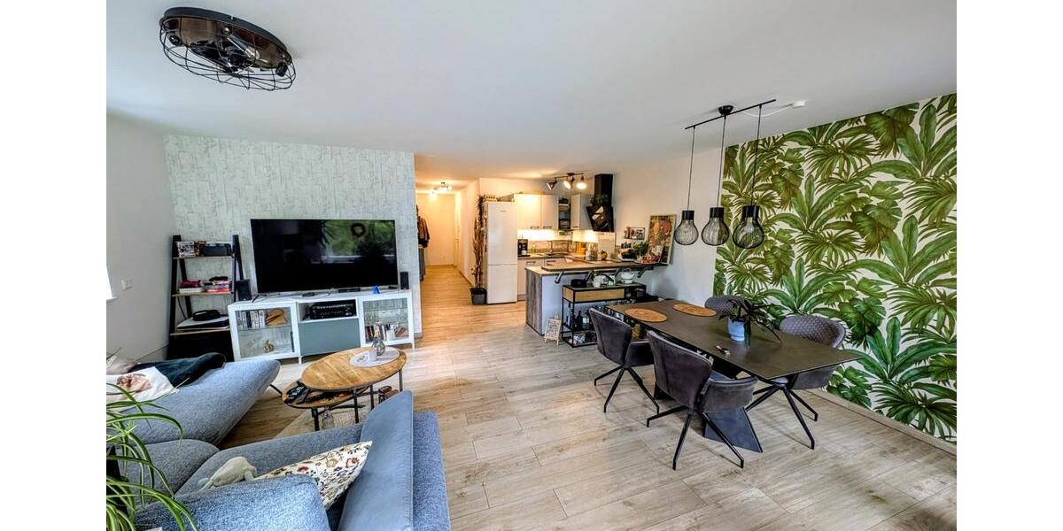 Moderne 2,5-Zimmer Wohnung mit Balkon ins Grüne, Baujahr 2021! 2.5 zimmer