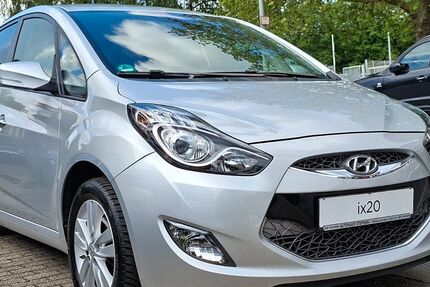 Hyundai ix20 77.143 km 10.890 &euro; Duisburg 47269
