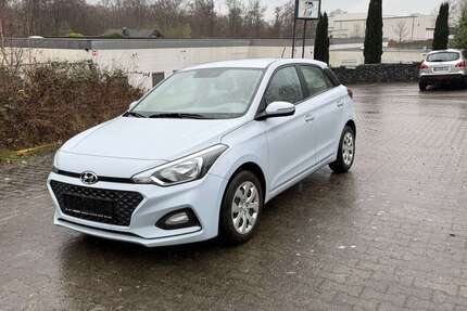 Hyundai i20 56.844 km 9.998 &euro; Witten 58454