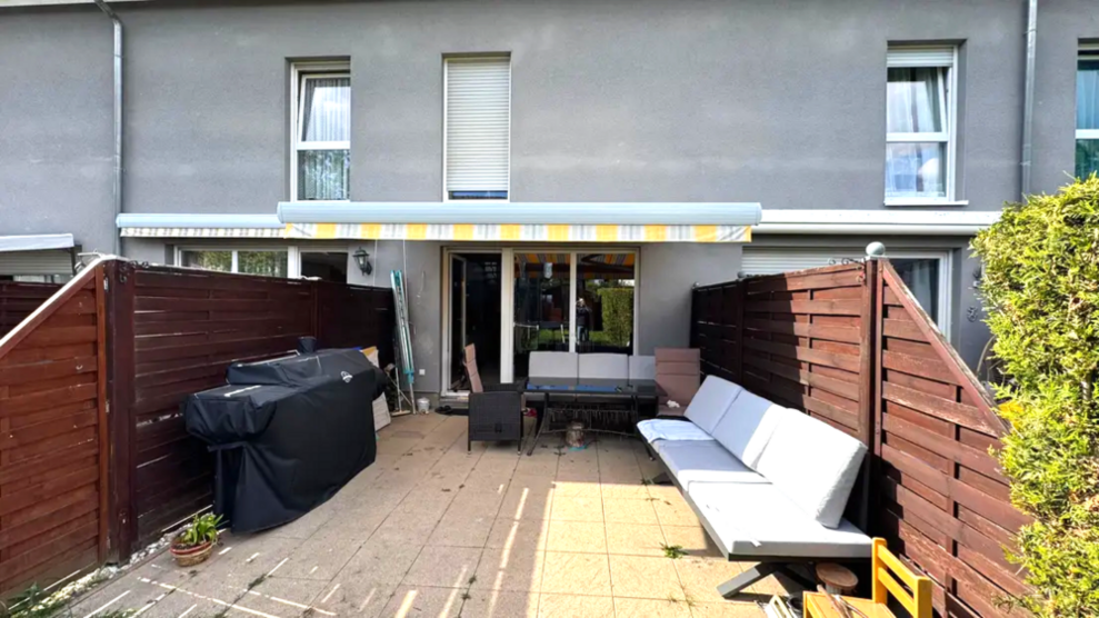 Haus zum Kaufen in Solingen 468.900 € 140 m² 5 zimmer