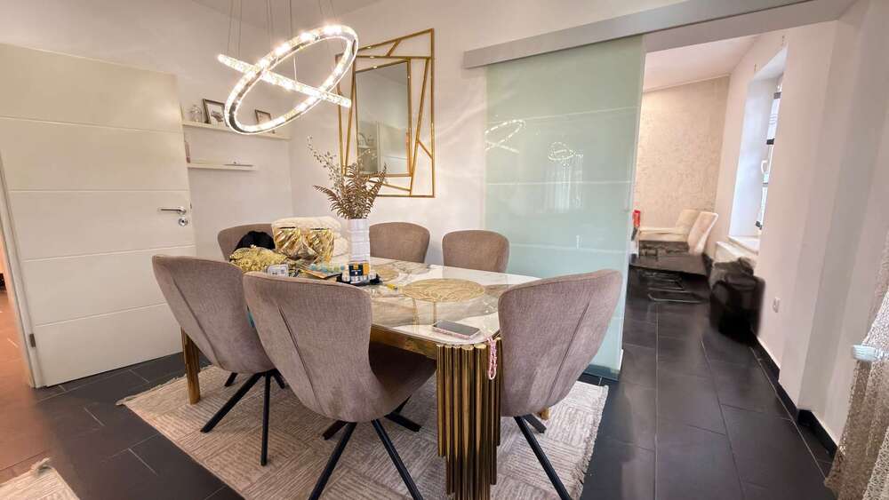Modernisiertes 3-Parteienhaus mit Maisonette und Gartenanteil nahe Centro - Mehrfamilienhaus, Wohnhaus Oberhausen Osterfeld | Angebot:26835909