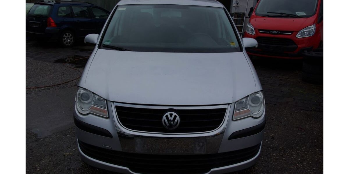 VW Touran 155.000 km 4.400 &euro; Bottrop 46242