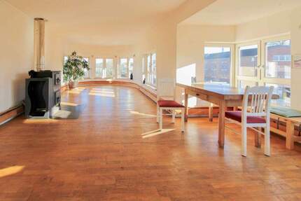 Exklusive Bahnliebhaber-Immobilie: Historisches Stellwerk als modernes Wohnhighlight 3 zimmer