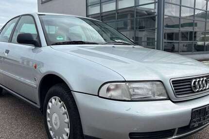 Audi A4 140.000 km 1.990 € Düsseldorf 40549