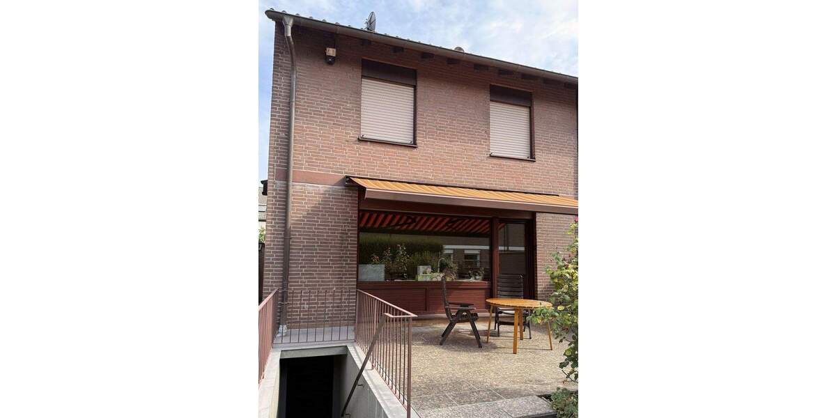 Reihenendhaus Essen Schonnebeck - 5 Zimmer, 145 m&sup2;, 419.000&euro; | Angebot:25379078