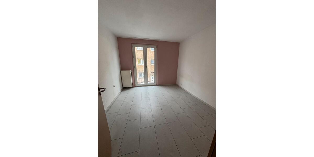 4-Zimmer | 86 qm | 1. OG | Kein Balkon | Im Herzen von Homberg 4 zimmer