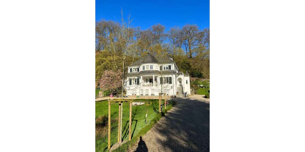 Haus zum Kaufen in Essen Werden 2.599.000 € 490 m² 12 zimmer